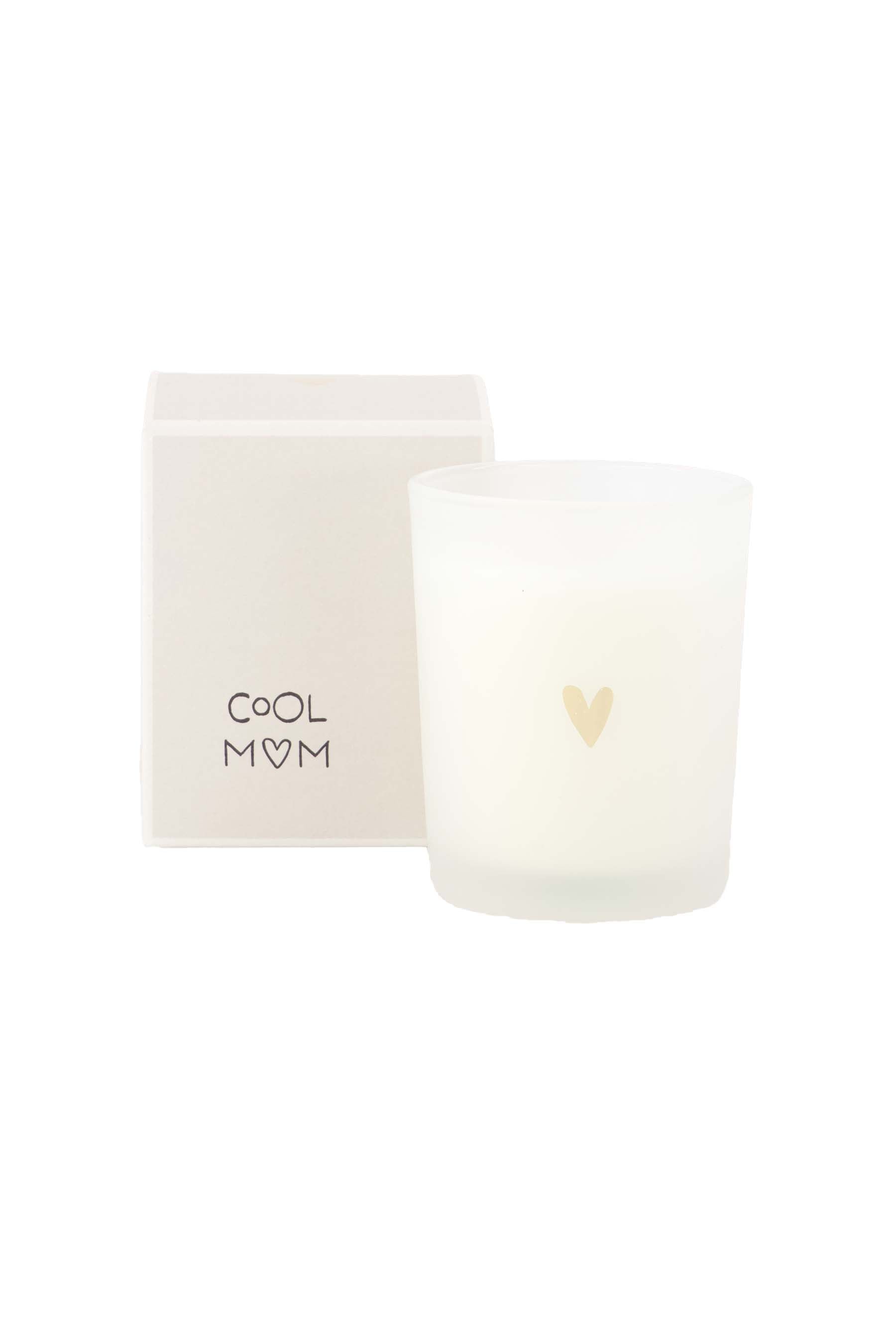 Zusss | Scented candle in box cool mom pink / white