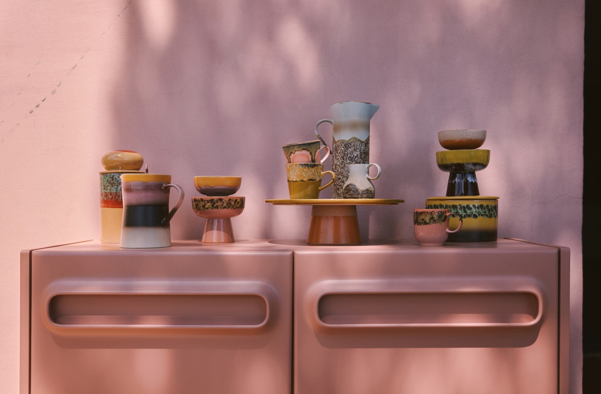 HK Living | 70's servies theepot sunset