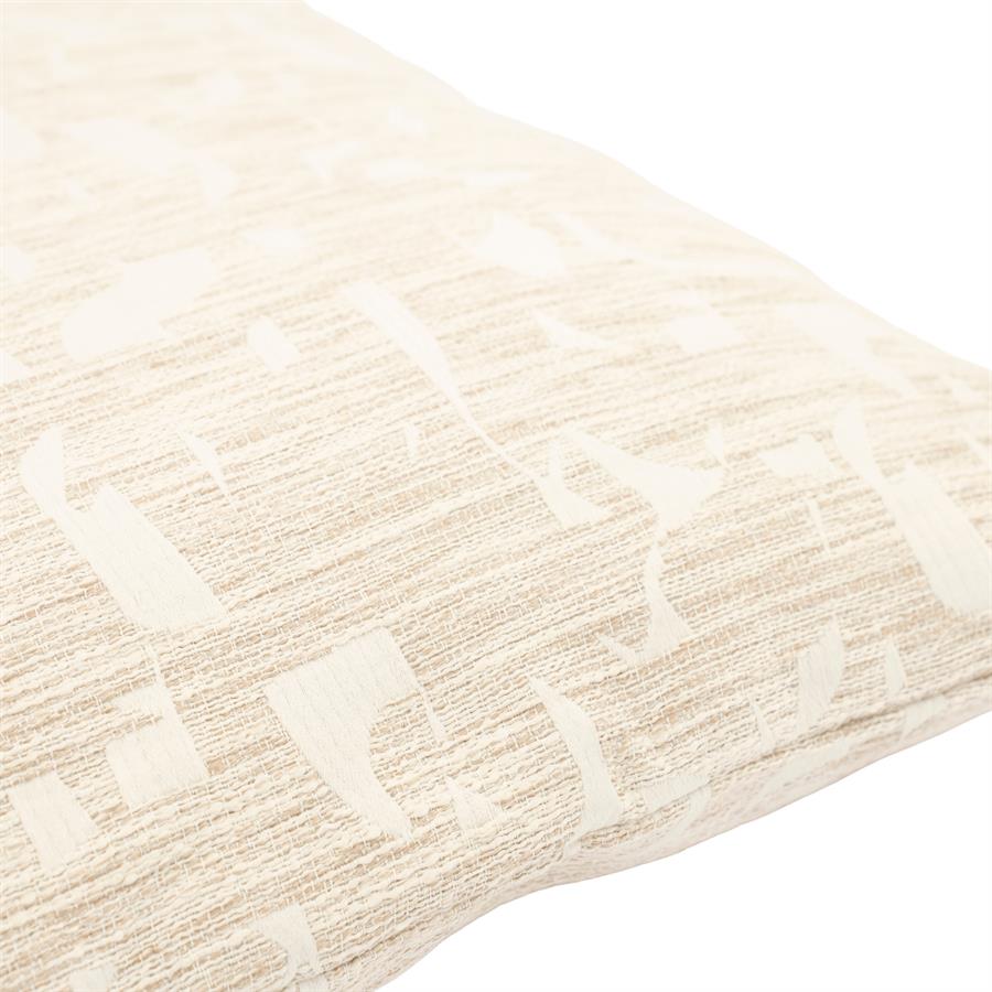 Detail van het lichte grafische dessin en de stofstructuur van By Boo Dara beige
