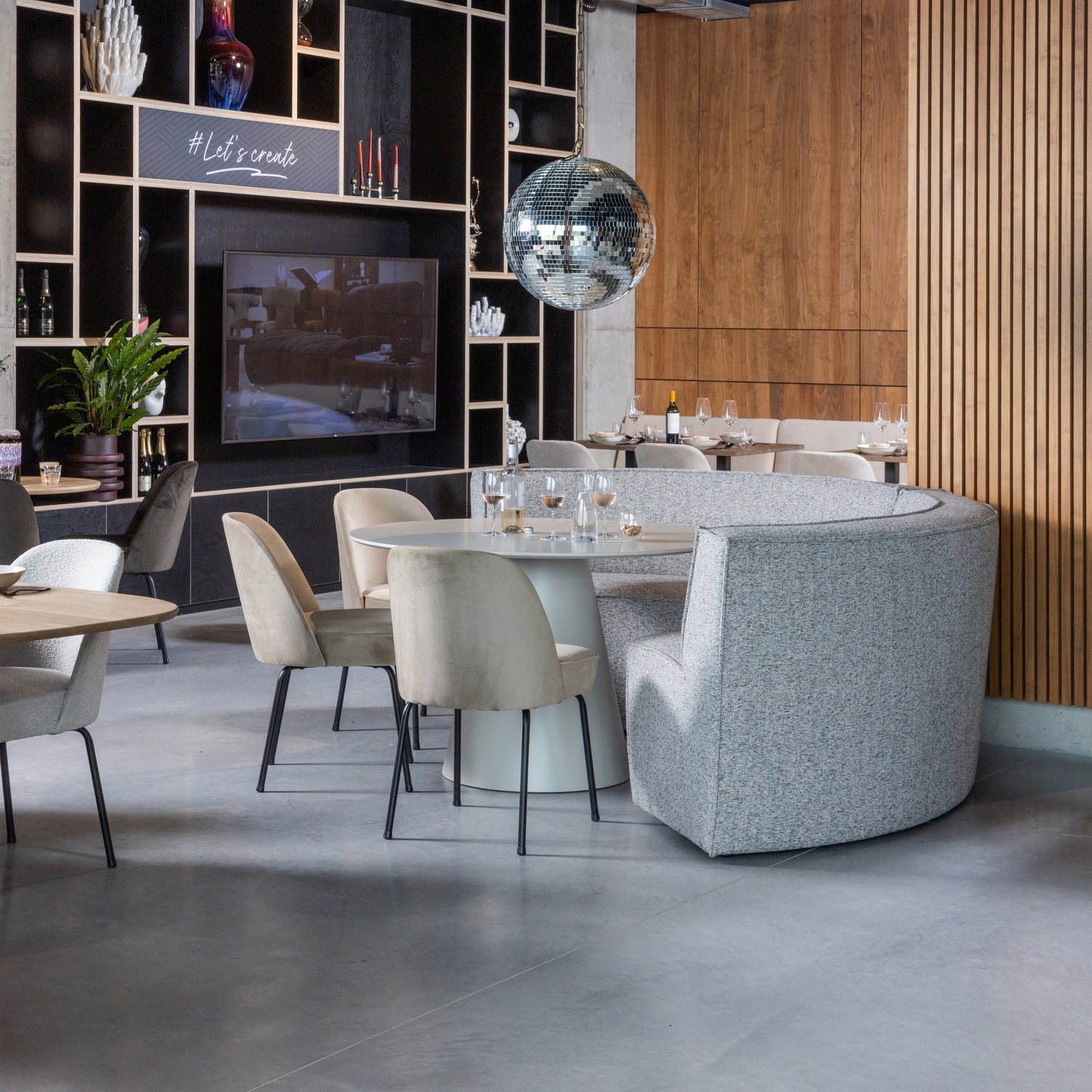Woood | Ronde eettafel Jorre 120cm antiek beige