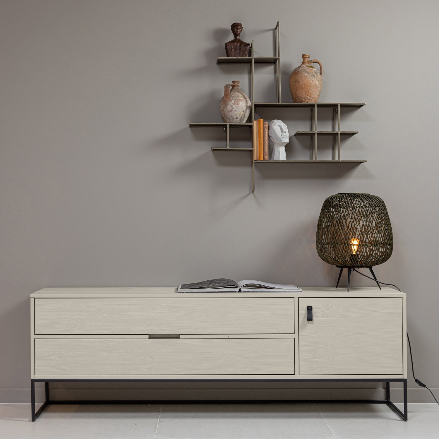 Woood | Tv meubel Silas 180cm grenen dust