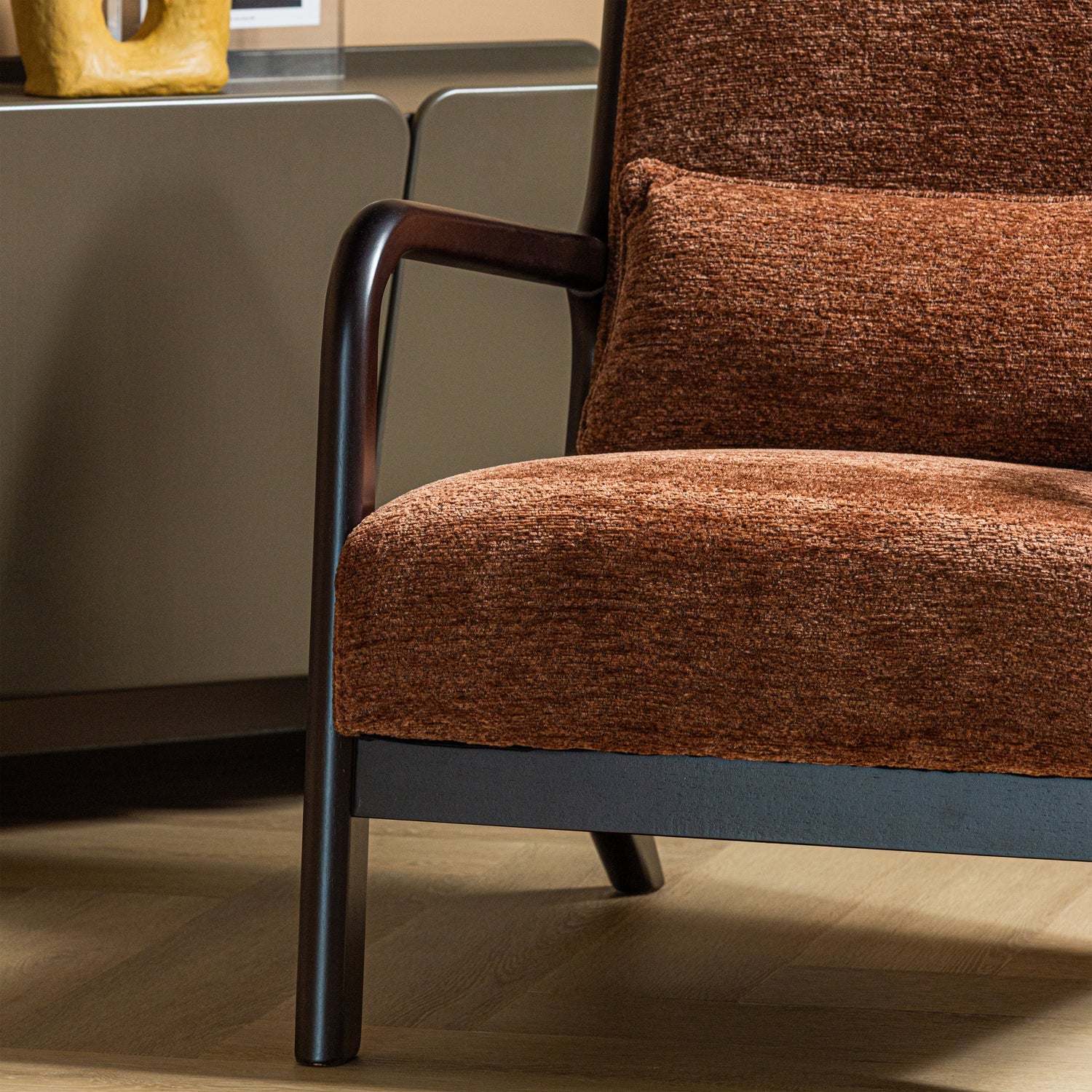 Woood | Fauteuil Mark chenille bruin