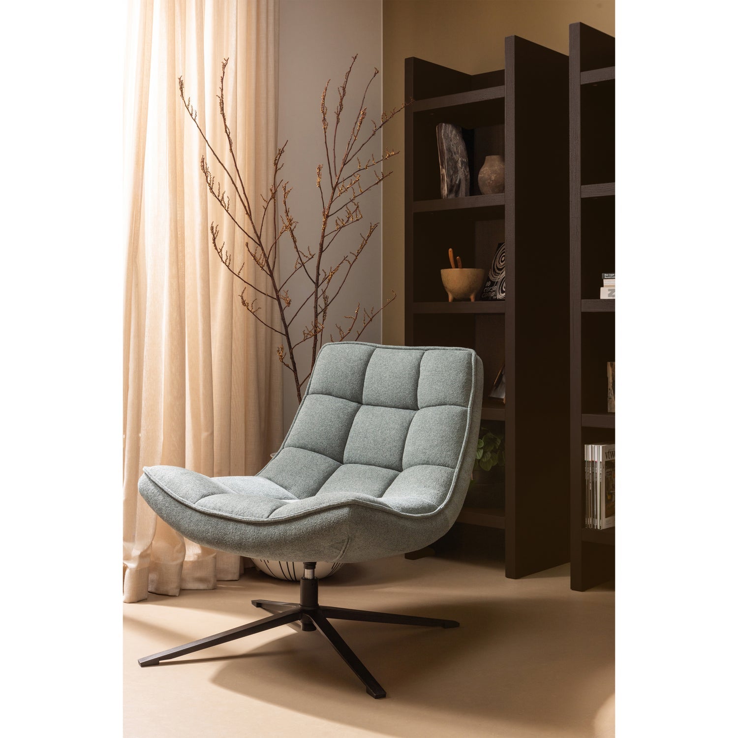 Woood | Draaifauteuil Maudi blauw