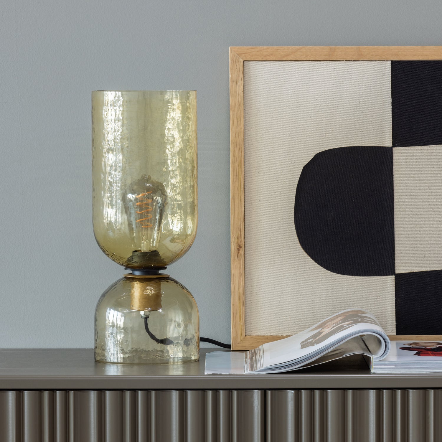 Woood | Tafellamp Gigi gehamerd glas naturel