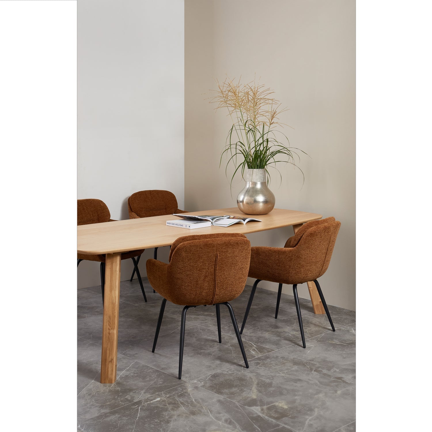 Woood | Eetkamerstoel Runa chenille karamel