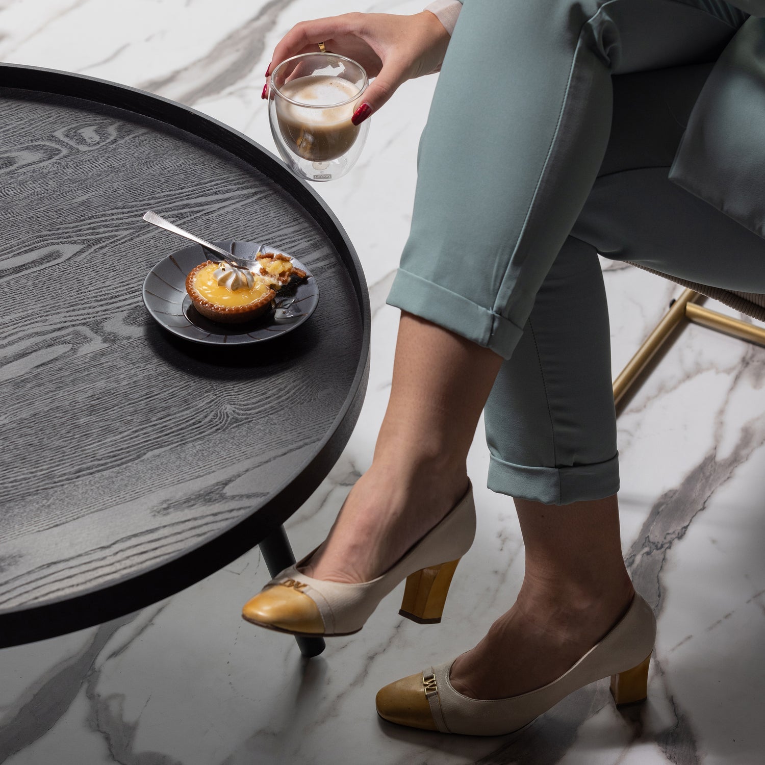 Woood | Bijzettafel Mesa XL hout zwart