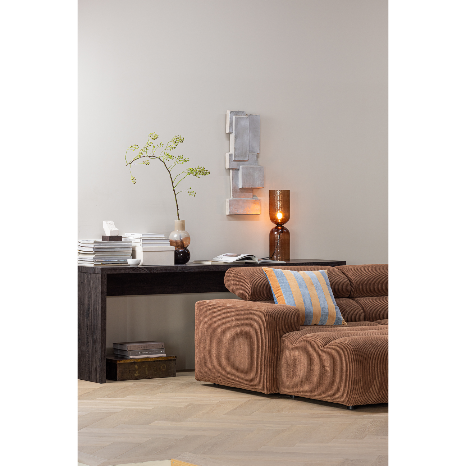 Woood | Sidetable Maan donkerbruin