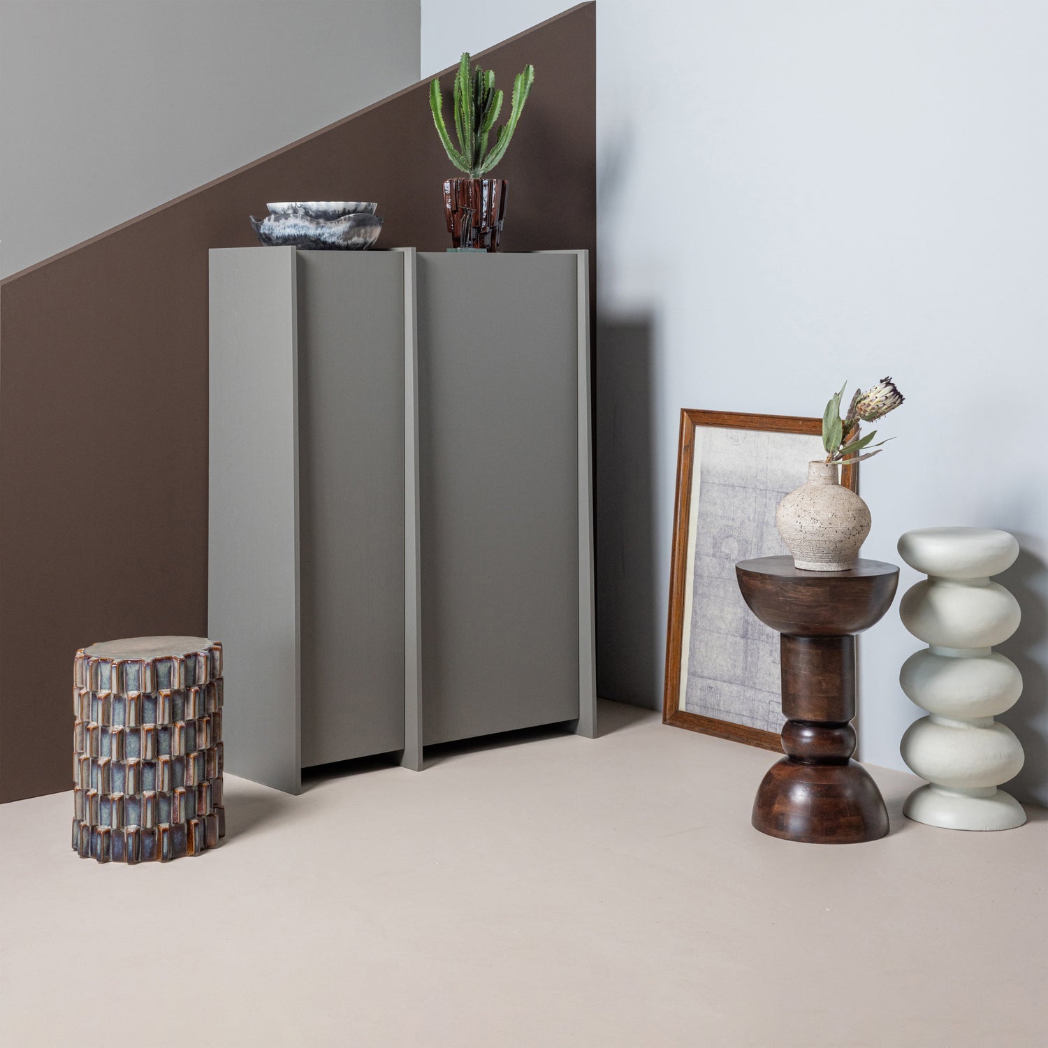 Woood | Bijzettafel Emel mangohout donkerbruin