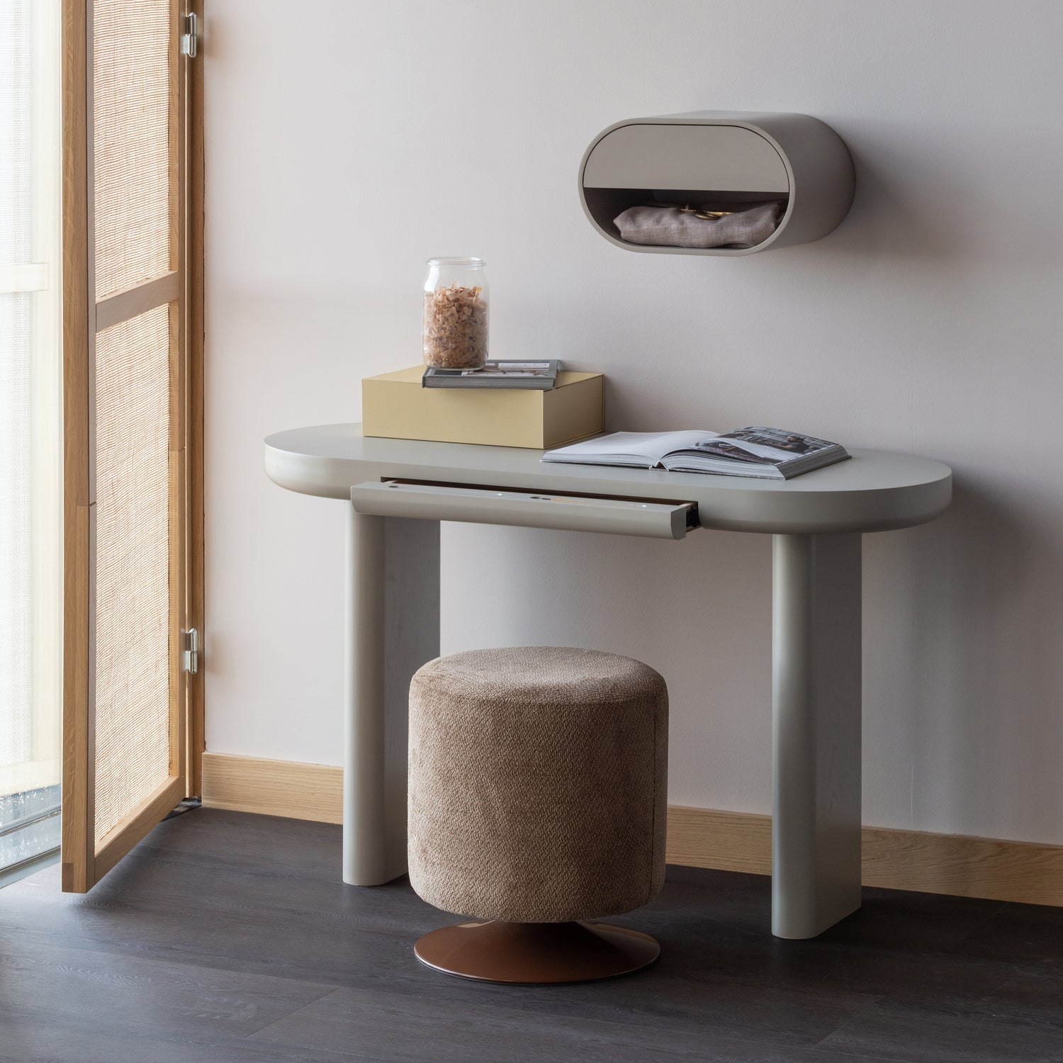 Woood | Poef Islen met draaivoet boucle bruin