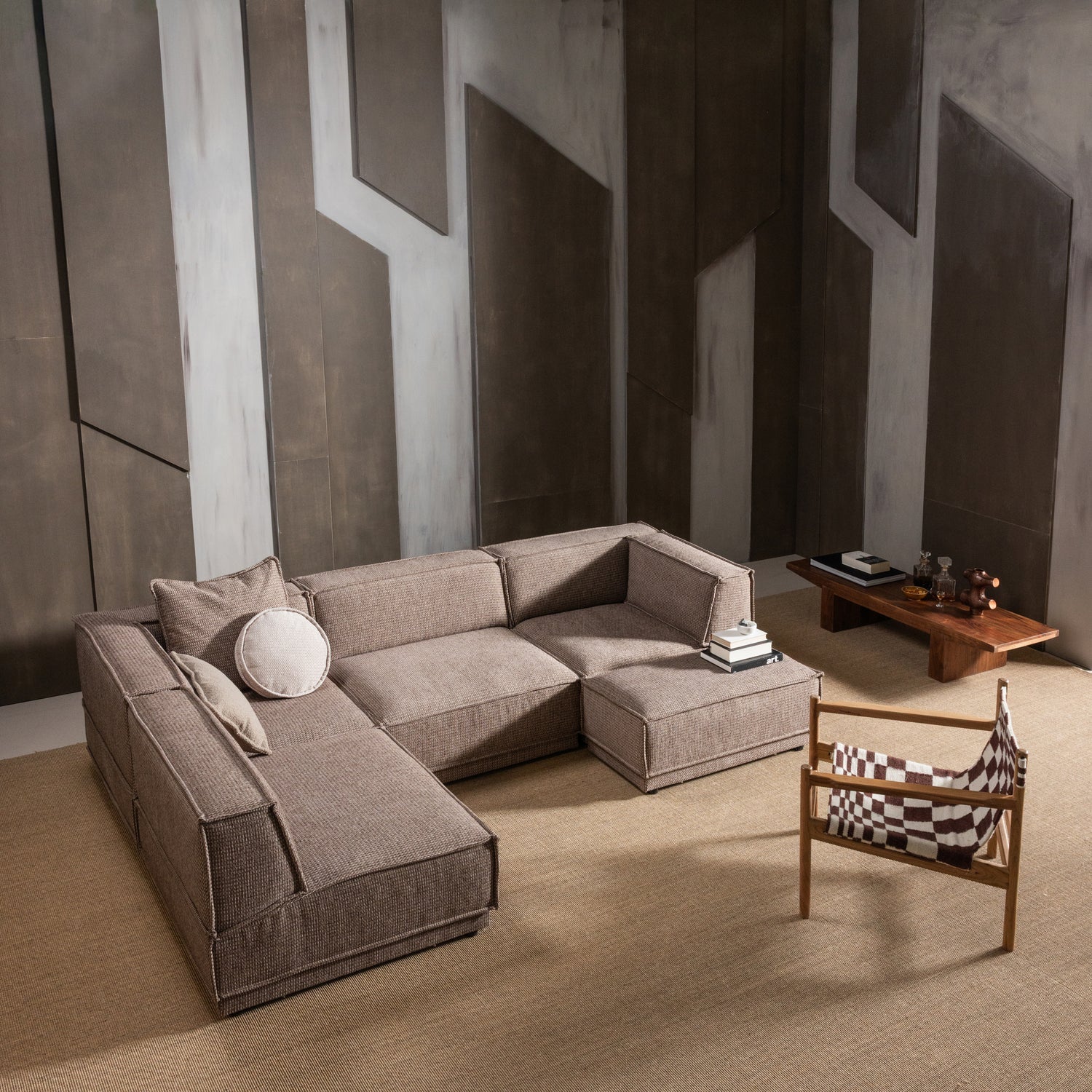 Woood | Fauteuil Zano hout bruin met kelim zitting naturel