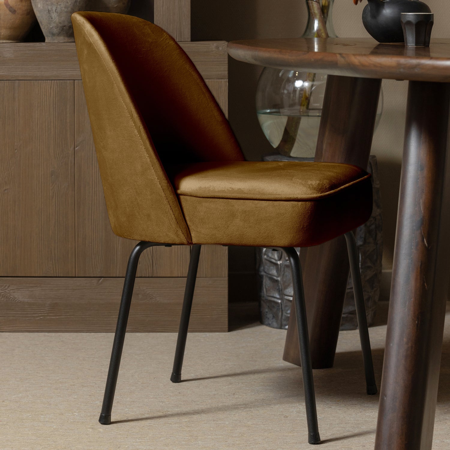 Woood | Eetkamerstoel Vogue velvet honinggeel