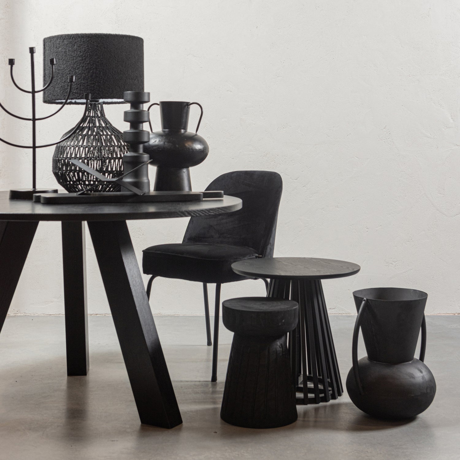 Woood | Eetkamerstoel Vogue velvet zwart