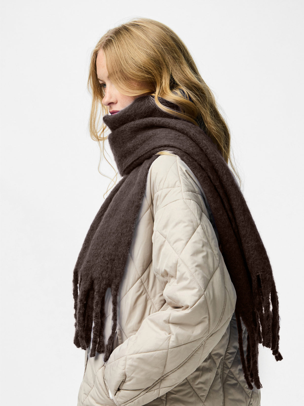 Pieces | Sjaal Nikita Hot fudge NOOS