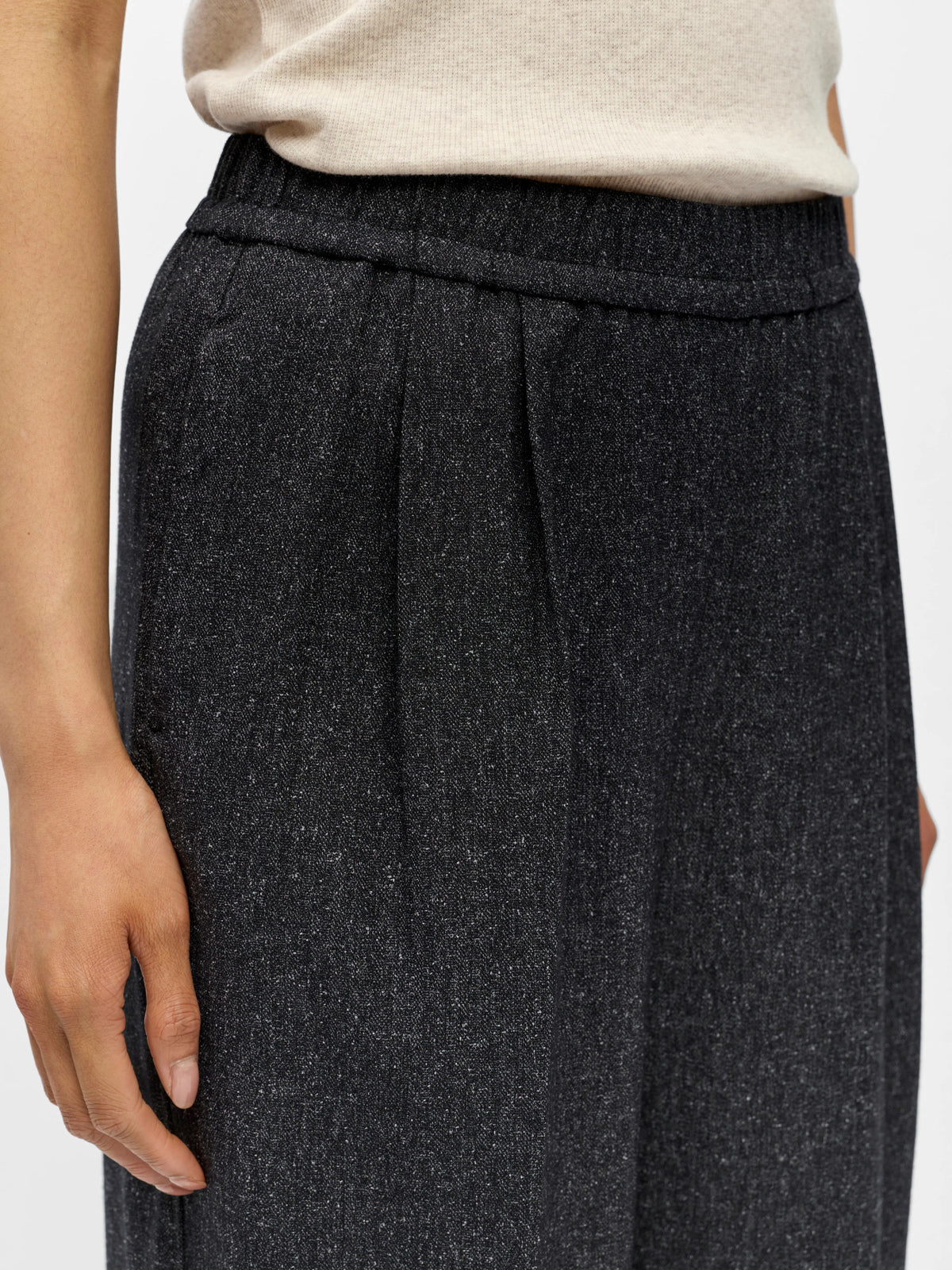 Object | Pantalon Sanja zwart gemêleerd NOOS