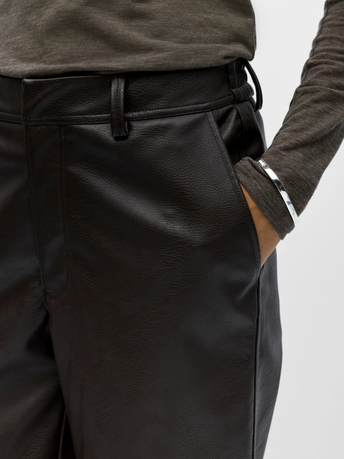Object | PU pantalon Liva wijd seal brown NOOS