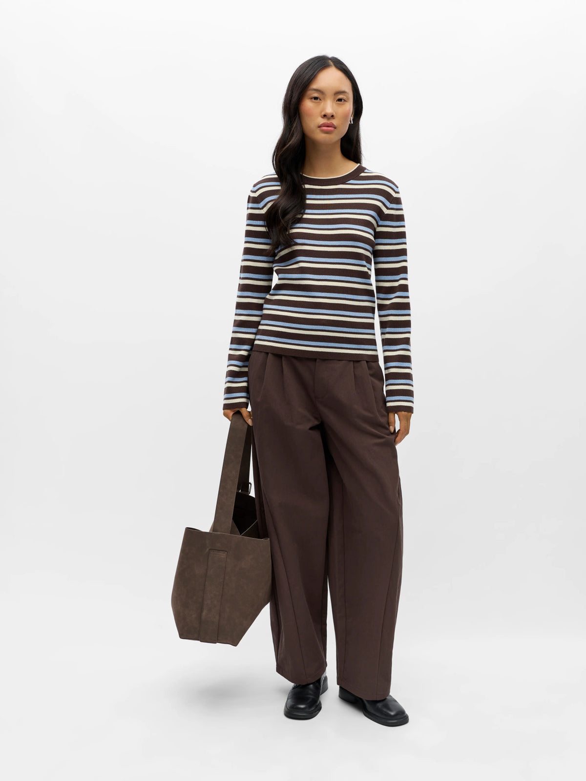Object | Top Ester seal brown NOOS