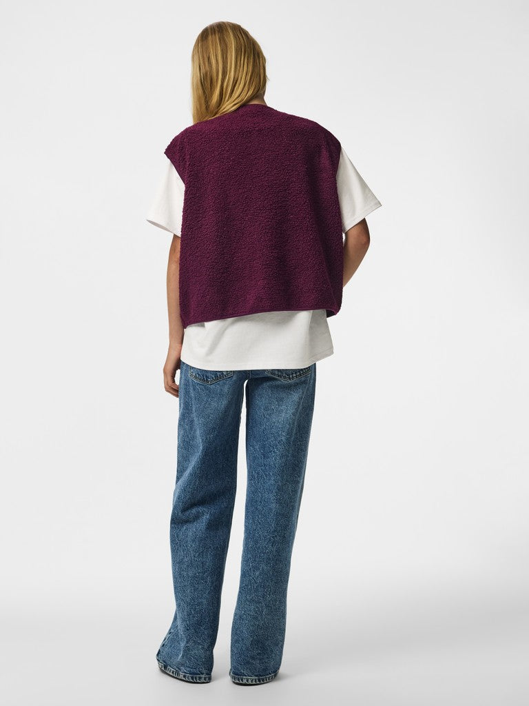 Pieces | Gilet Katty Teddy Vest pickled beet NOOS