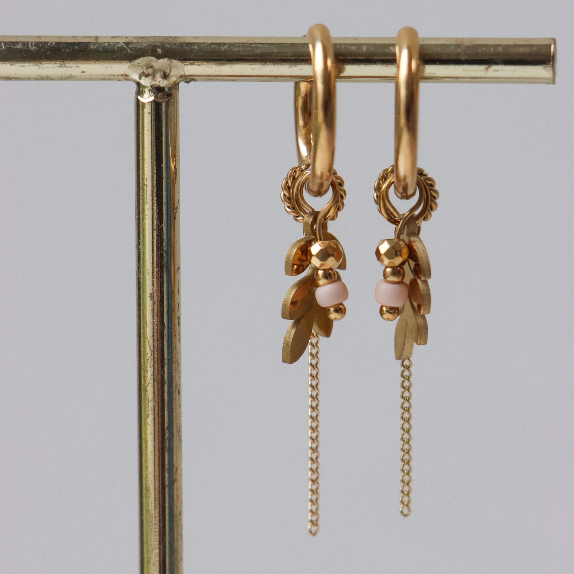 Label Kiki | Oorbellen Chain Olivia gold Set2