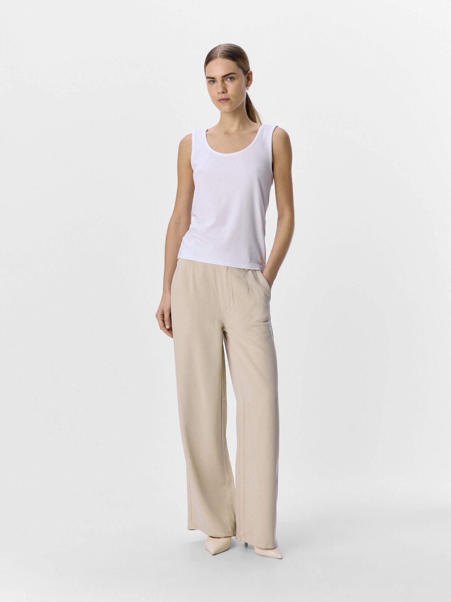 Object | Broek Frame sandshell