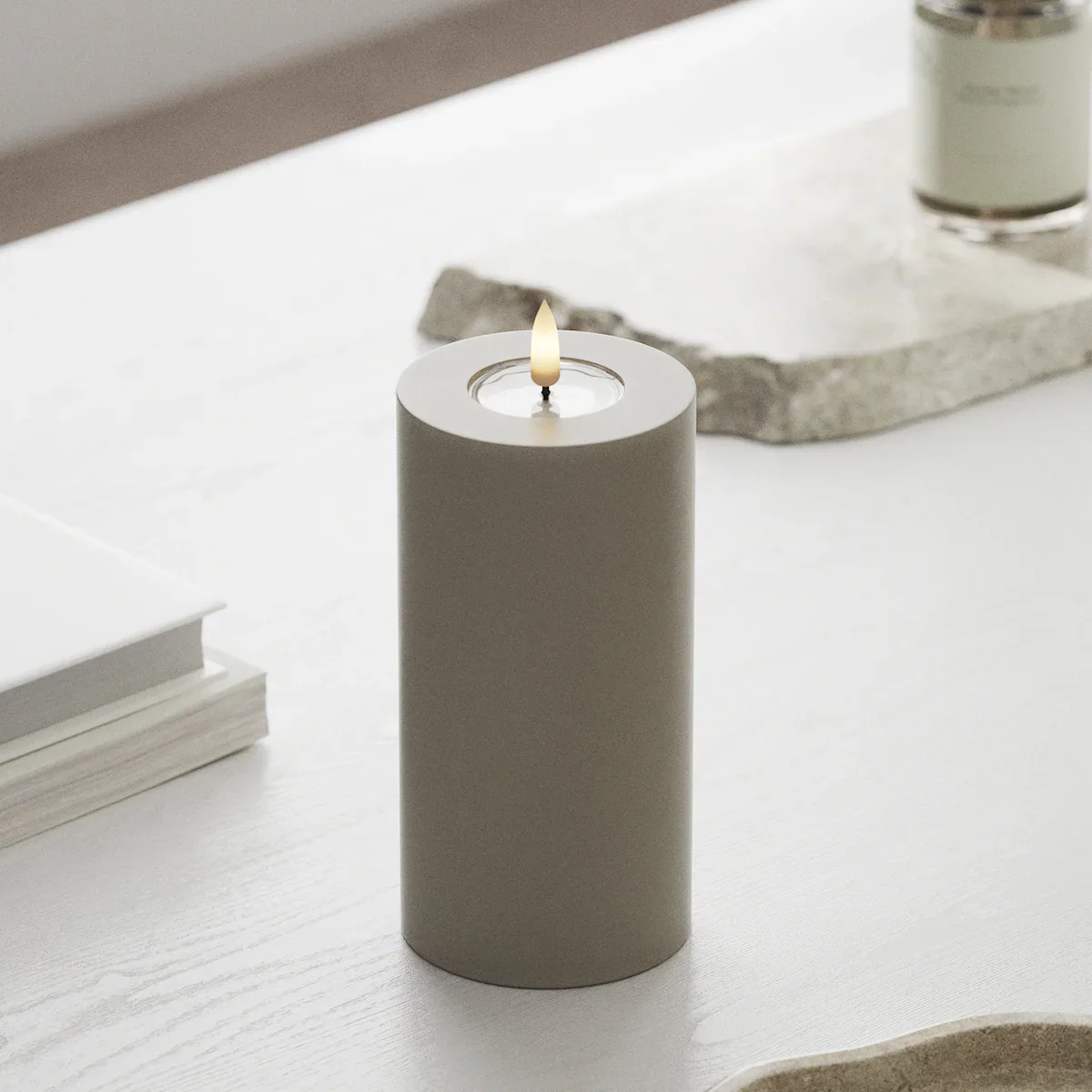 Deluxe Homeart | LED Kaars sand 7.5x15cm