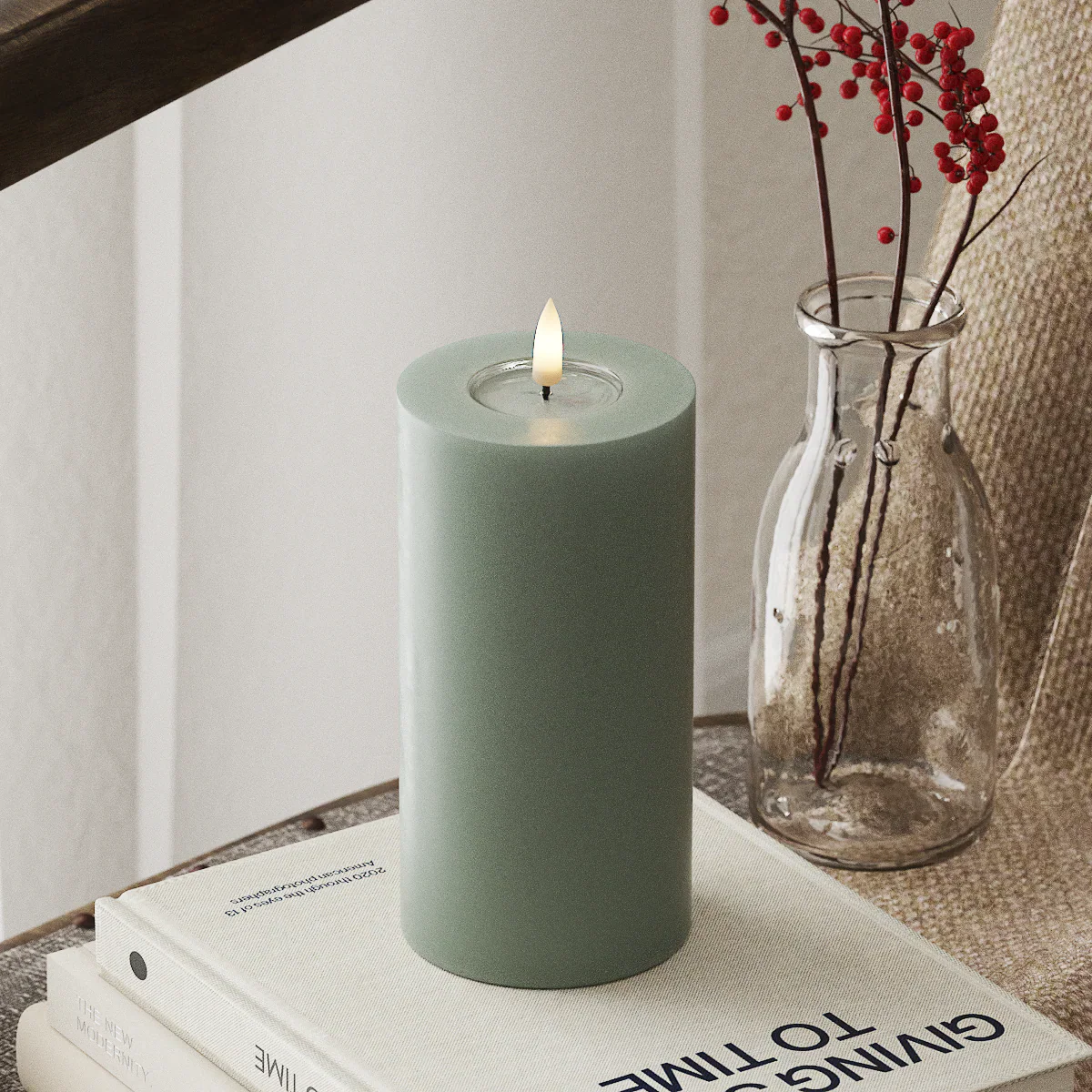 Deluxe Homeart | LED Kaars saliegroen 7.5x15cm