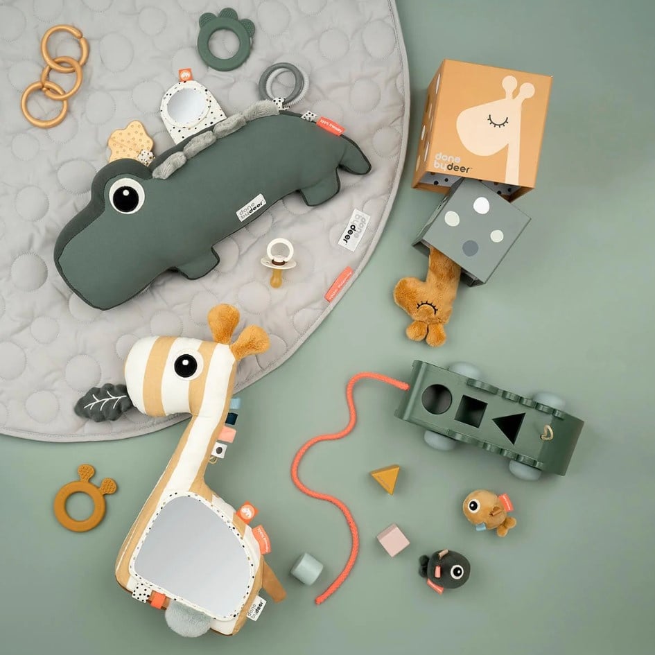 Done by Deer | Tummy time speeltje Croco groen