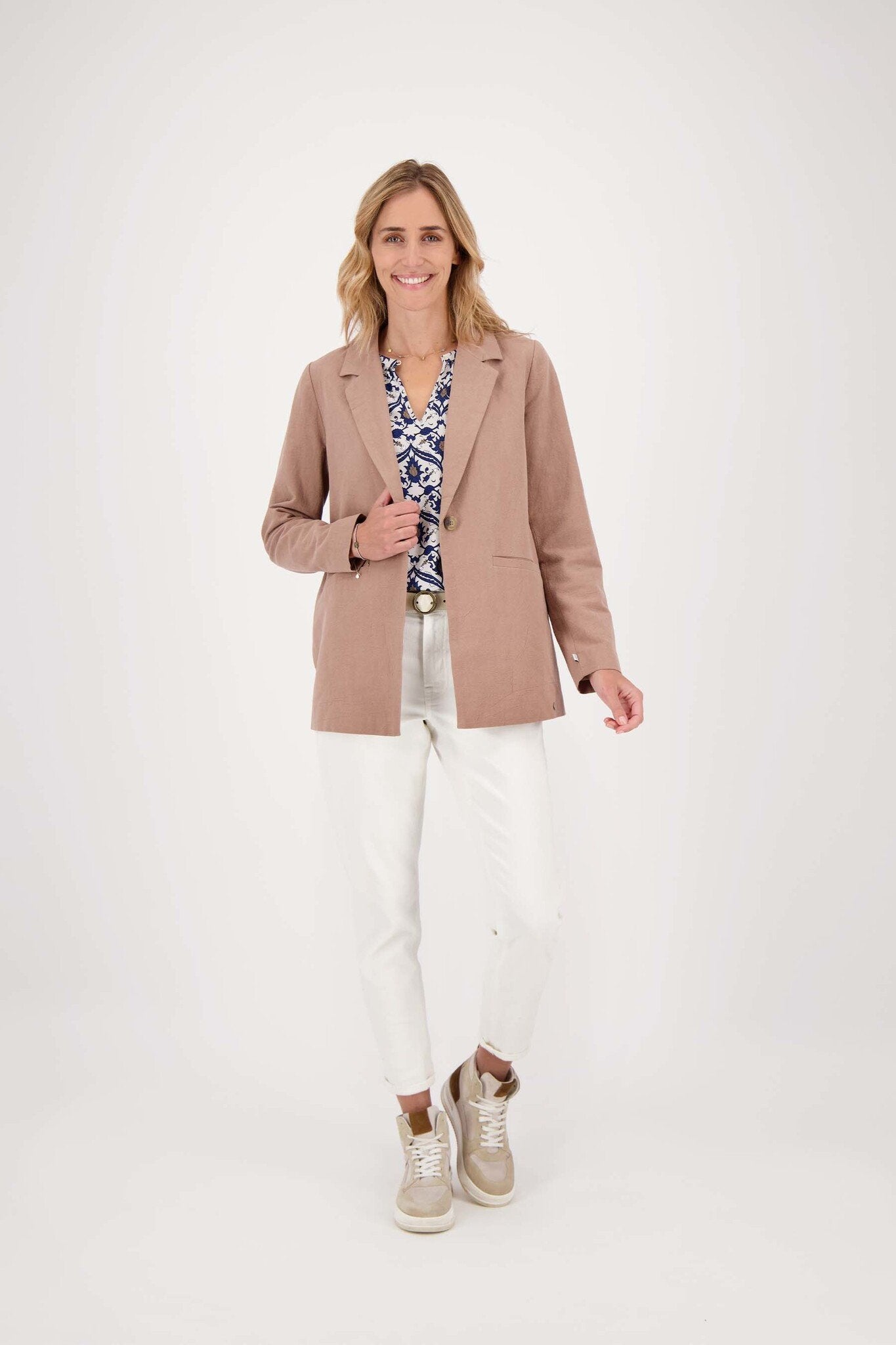 Zusss | Linnen blazer lichtbruin