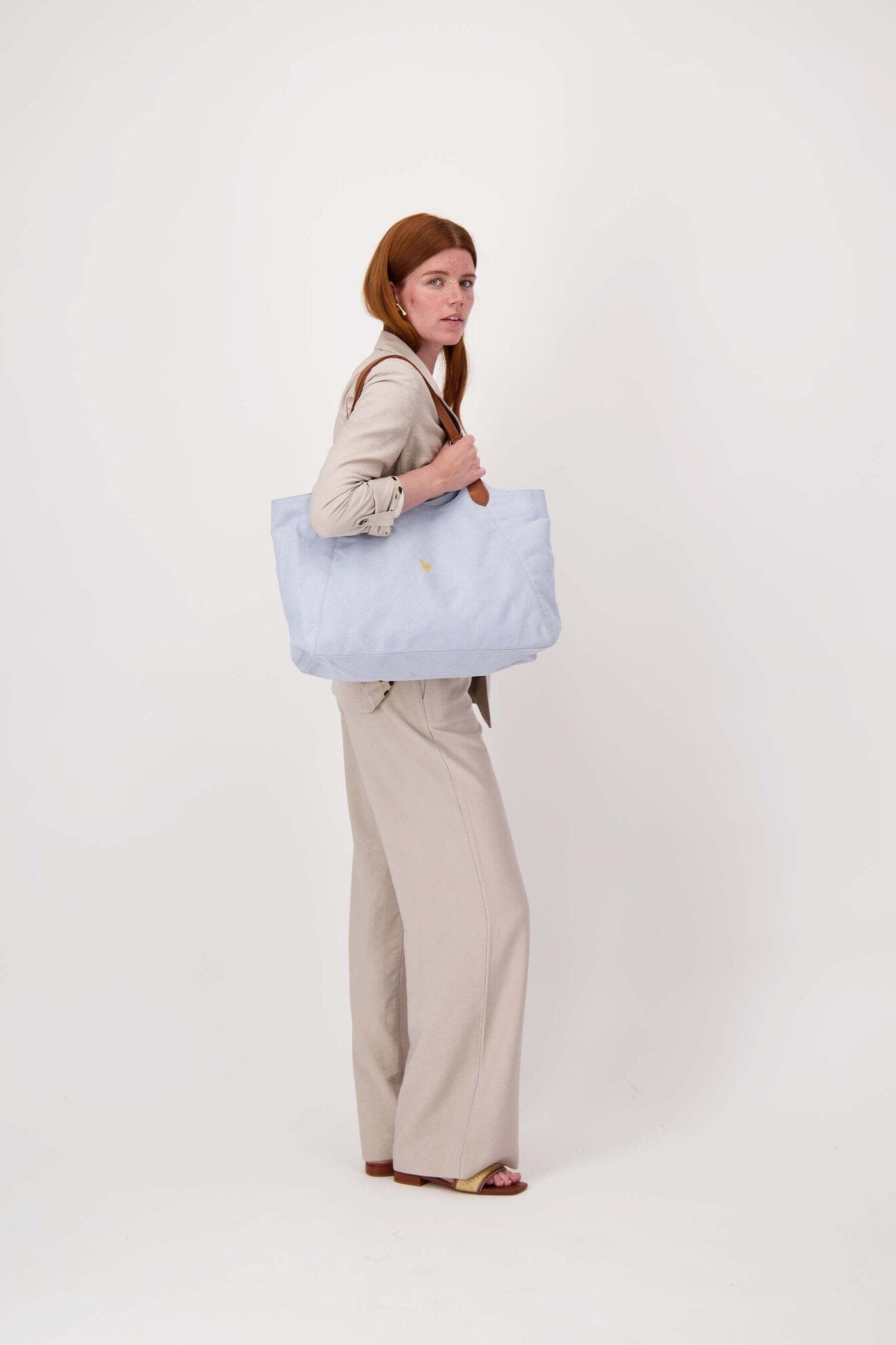 Zusss | Love tote bag met leren details sky blue