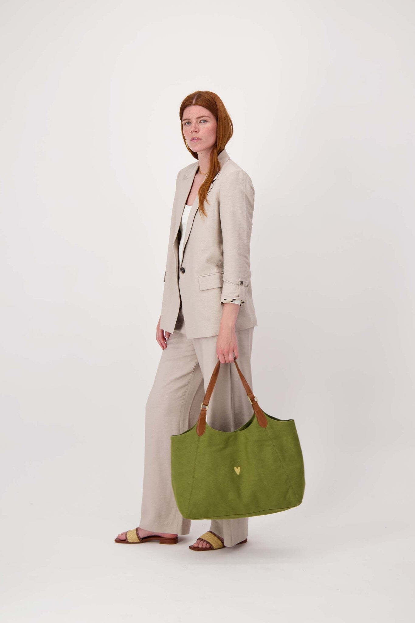Zusss | Love tote bag met leren details mossgroen