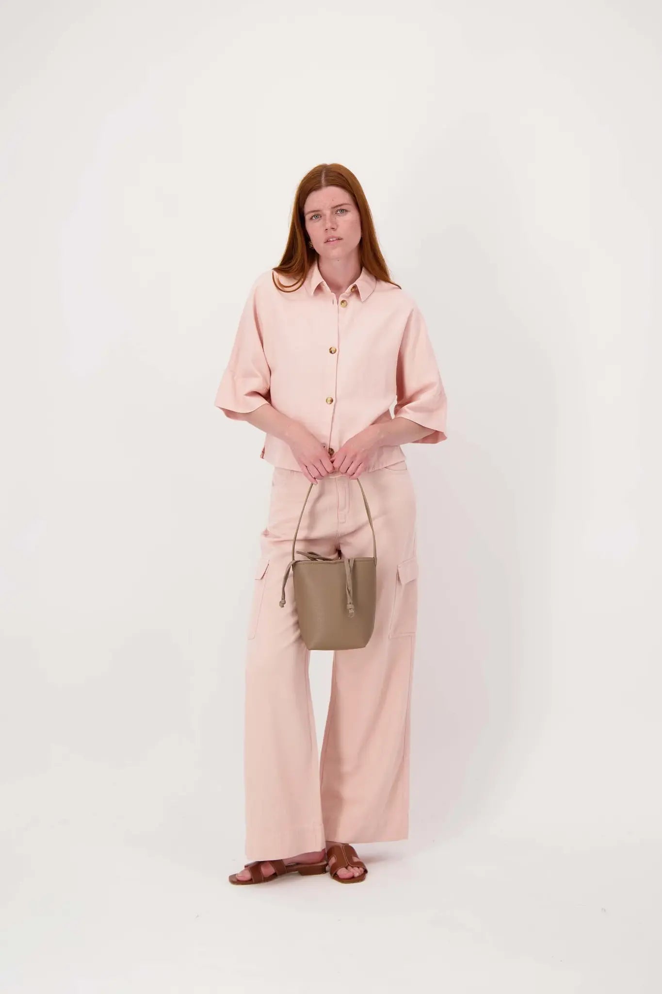 Zusss | Bucket bag klein donker sand