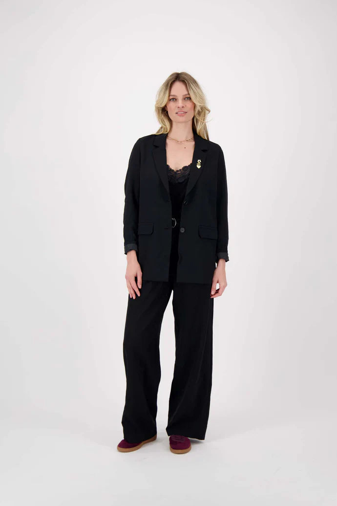 Zusss | Blazer met broche zwart
