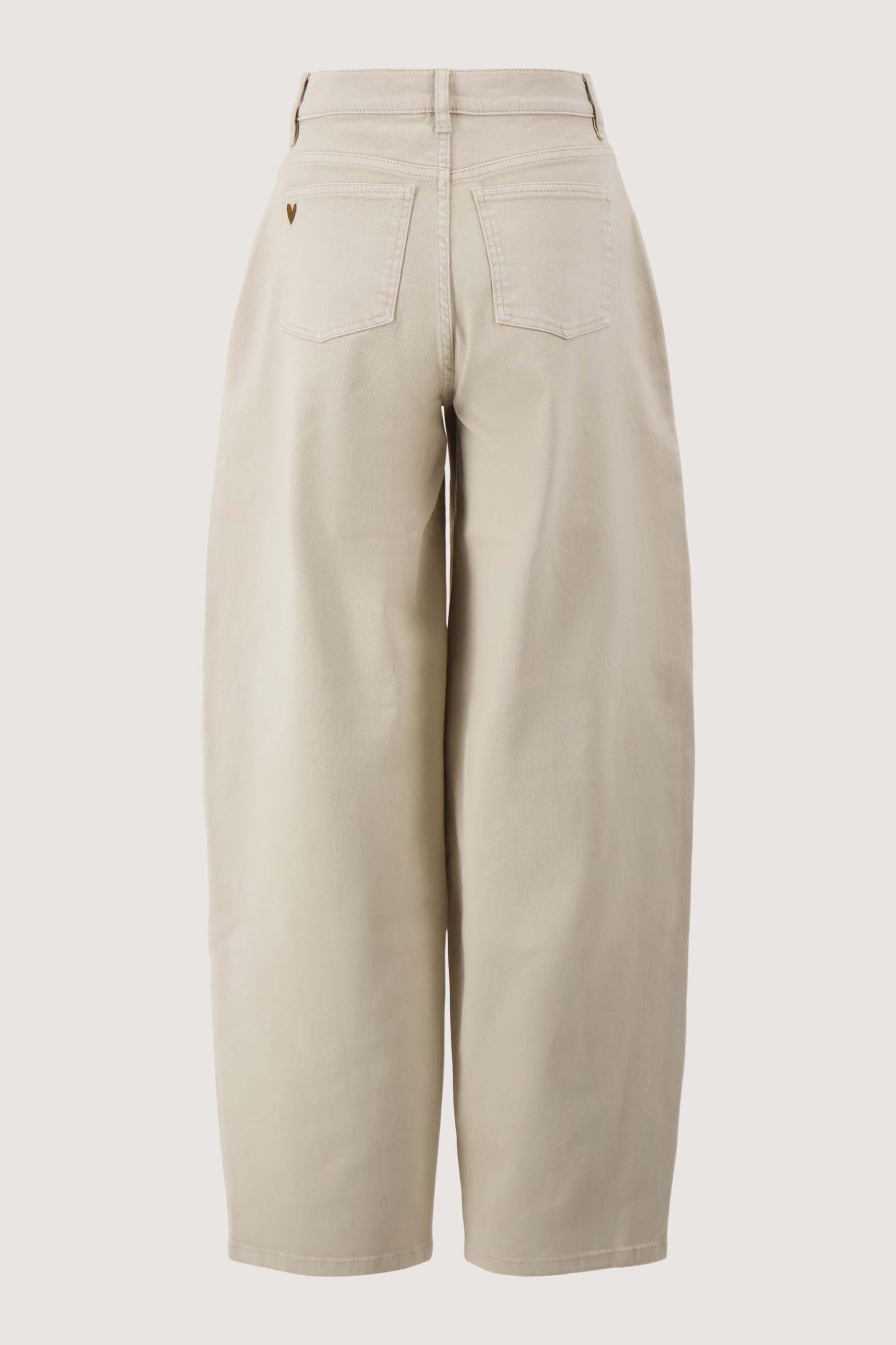 Zusss | Barrel broek met stretch zand