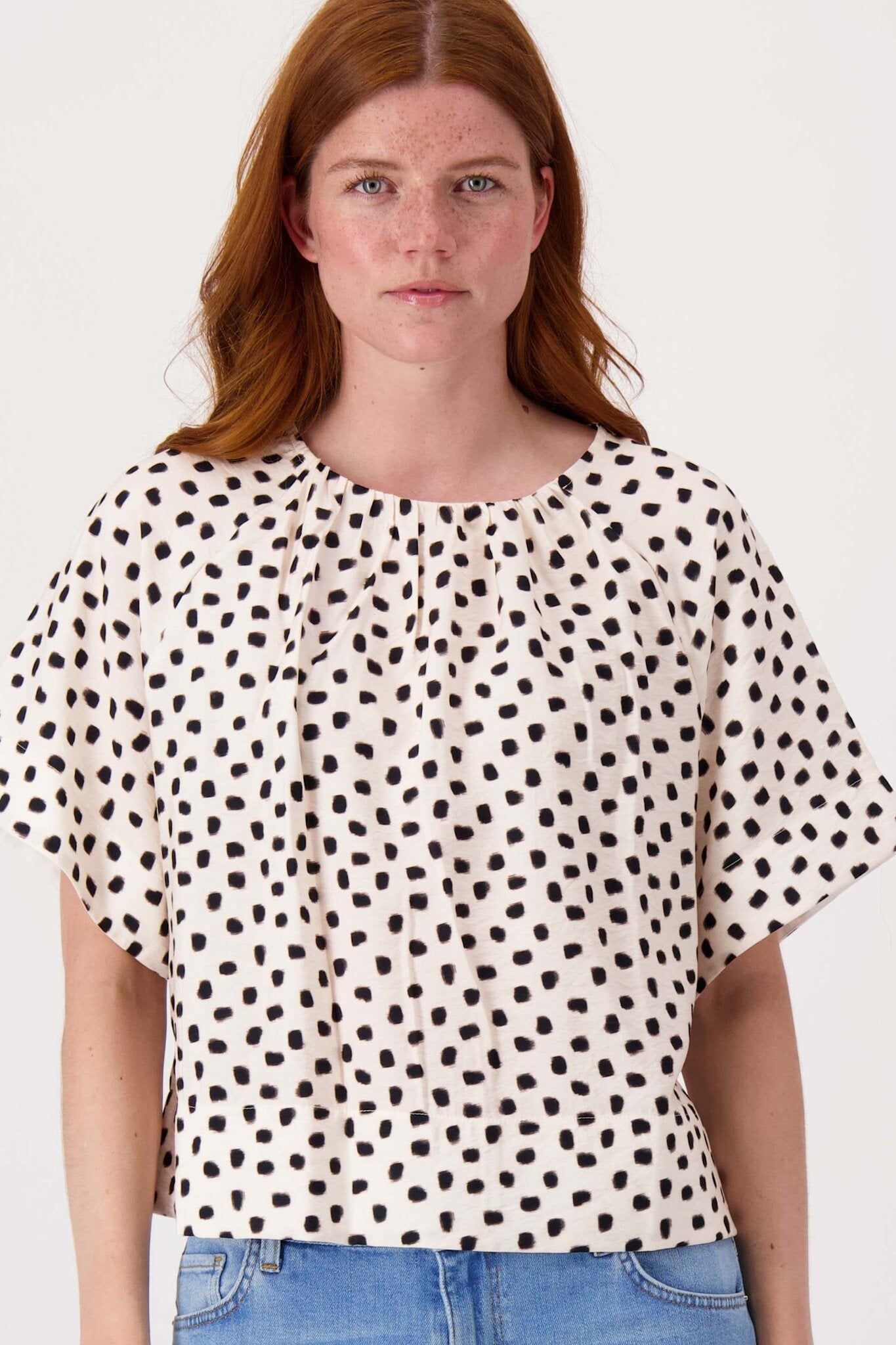 Zusss | Raglan top met stippen print