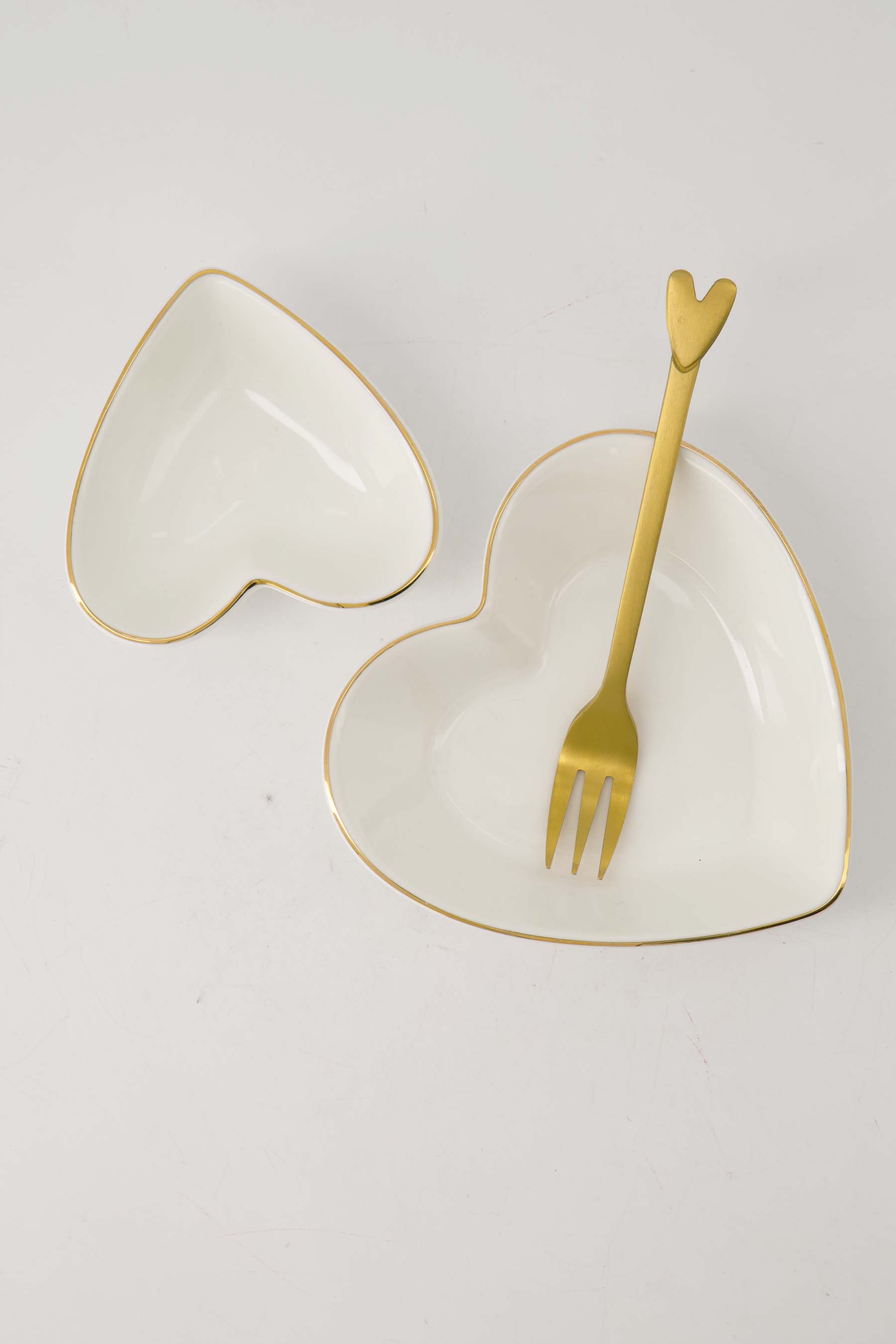 Zusss | Serving bowl heart shape white white