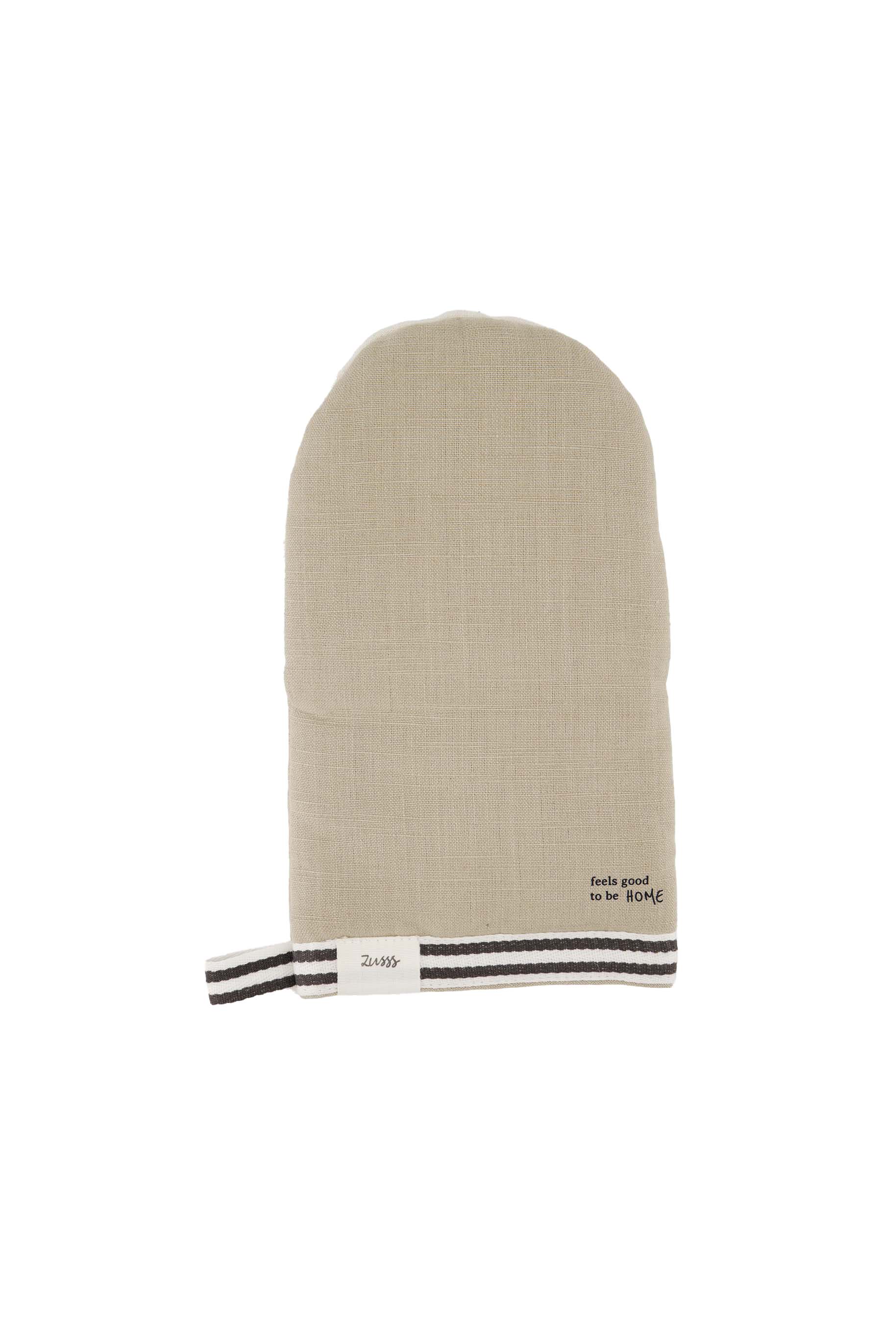 Zusss | Mini mitt feels good to be home sand