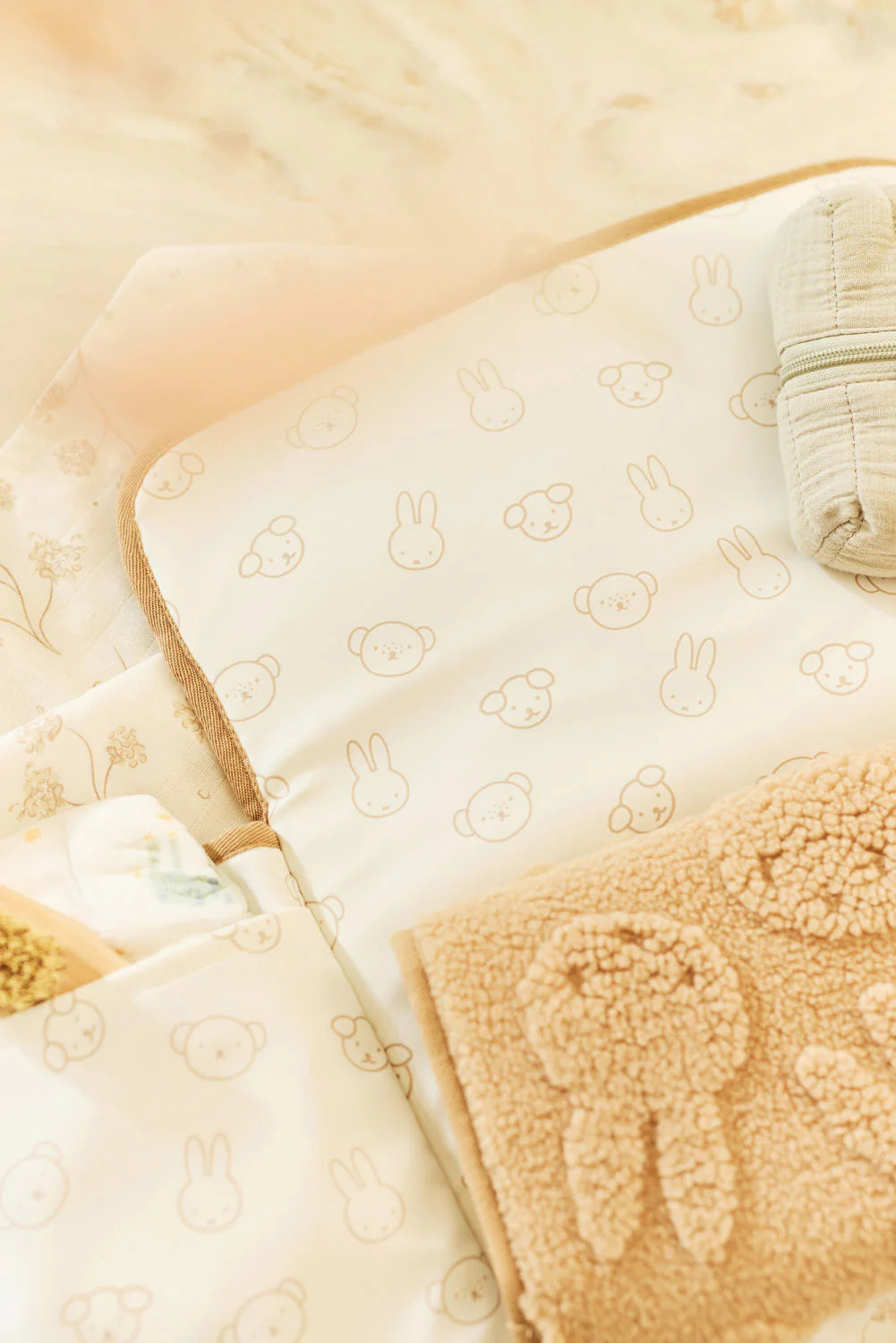 Jollein | Verschoningsmat met opbergvak Nijntje jacquard teddy biscuit