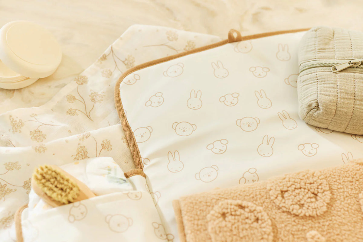 Jollein | Verschoningsmat met opbergvak Nijntje jacquard teddy biscuit