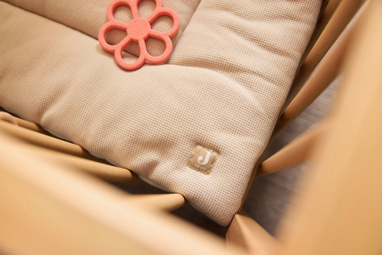 Jollein | Bijtring siliconen flower coral rose