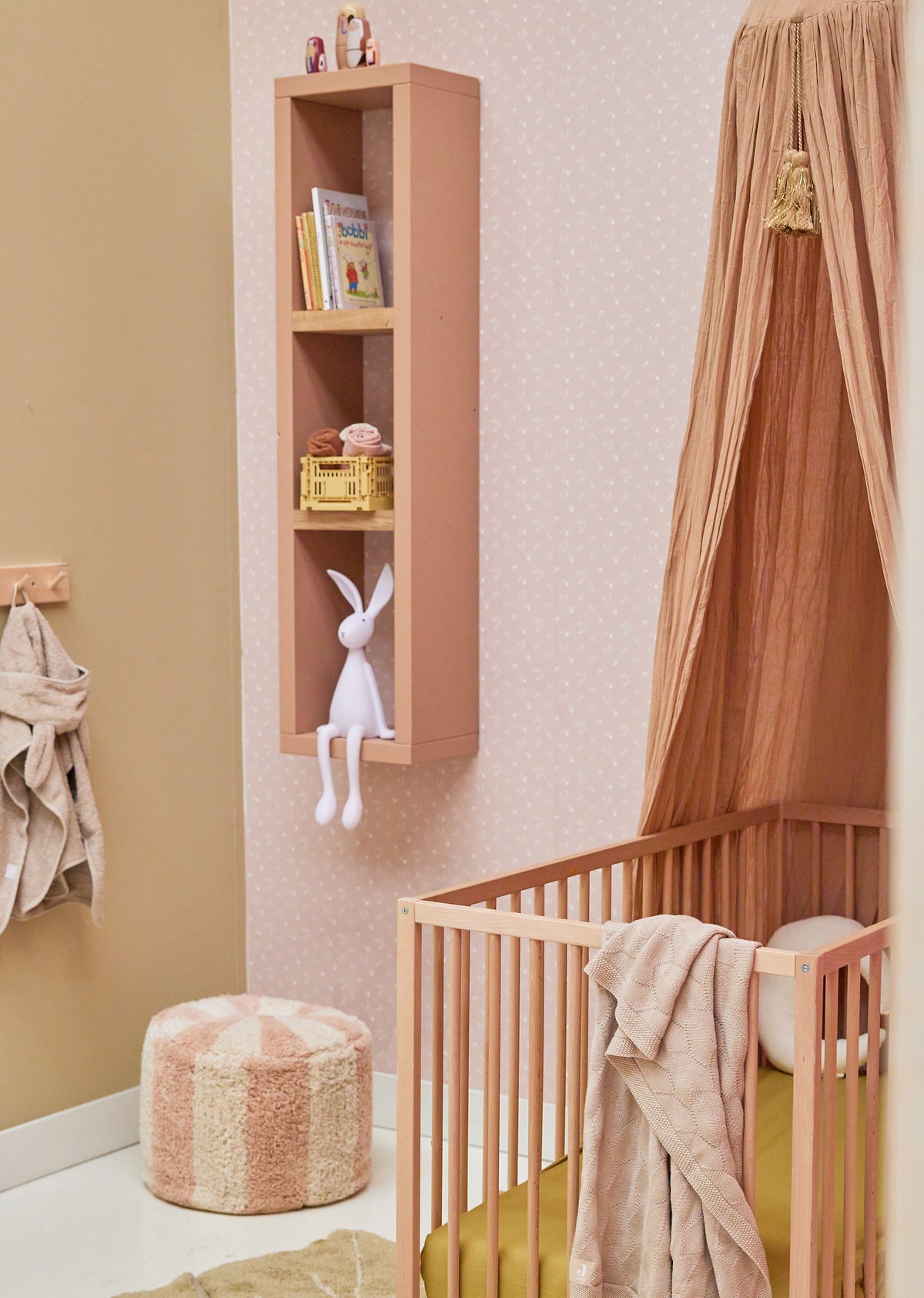 Bibelotte | Behang Bloemenzee klein nude