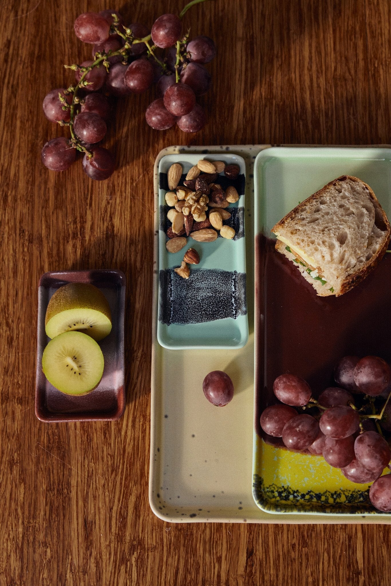 HK Living | 70's servies cakeschaal cherry