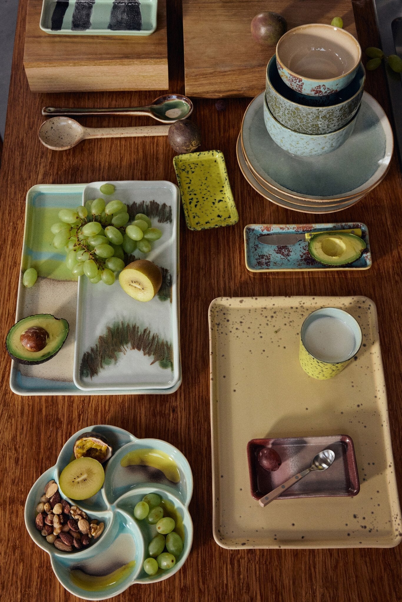 HK Living | 70's servies large tray grit