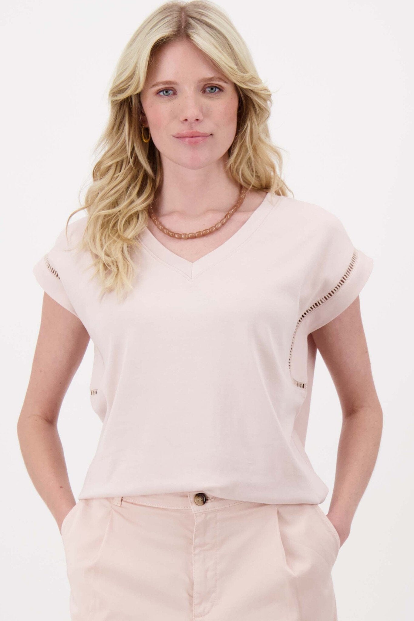 Zusss | T-shirt met opengewerkt detail soft pink
