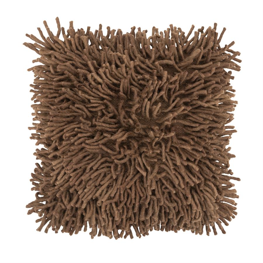 Vierkant By Boo Moppy bruin sierkussen met lange grove franjes