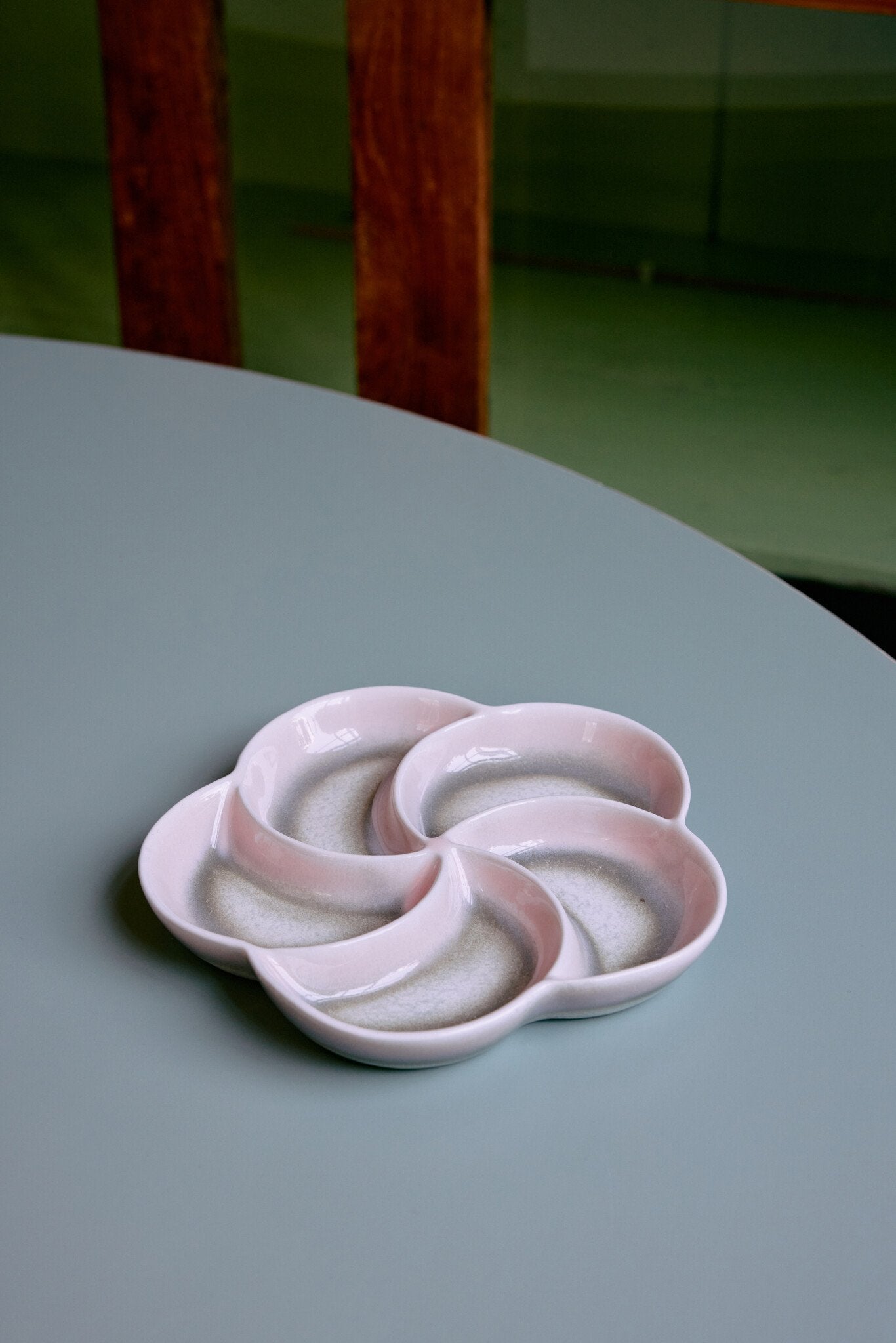 HK Living | 70's servies snackbord Muse
