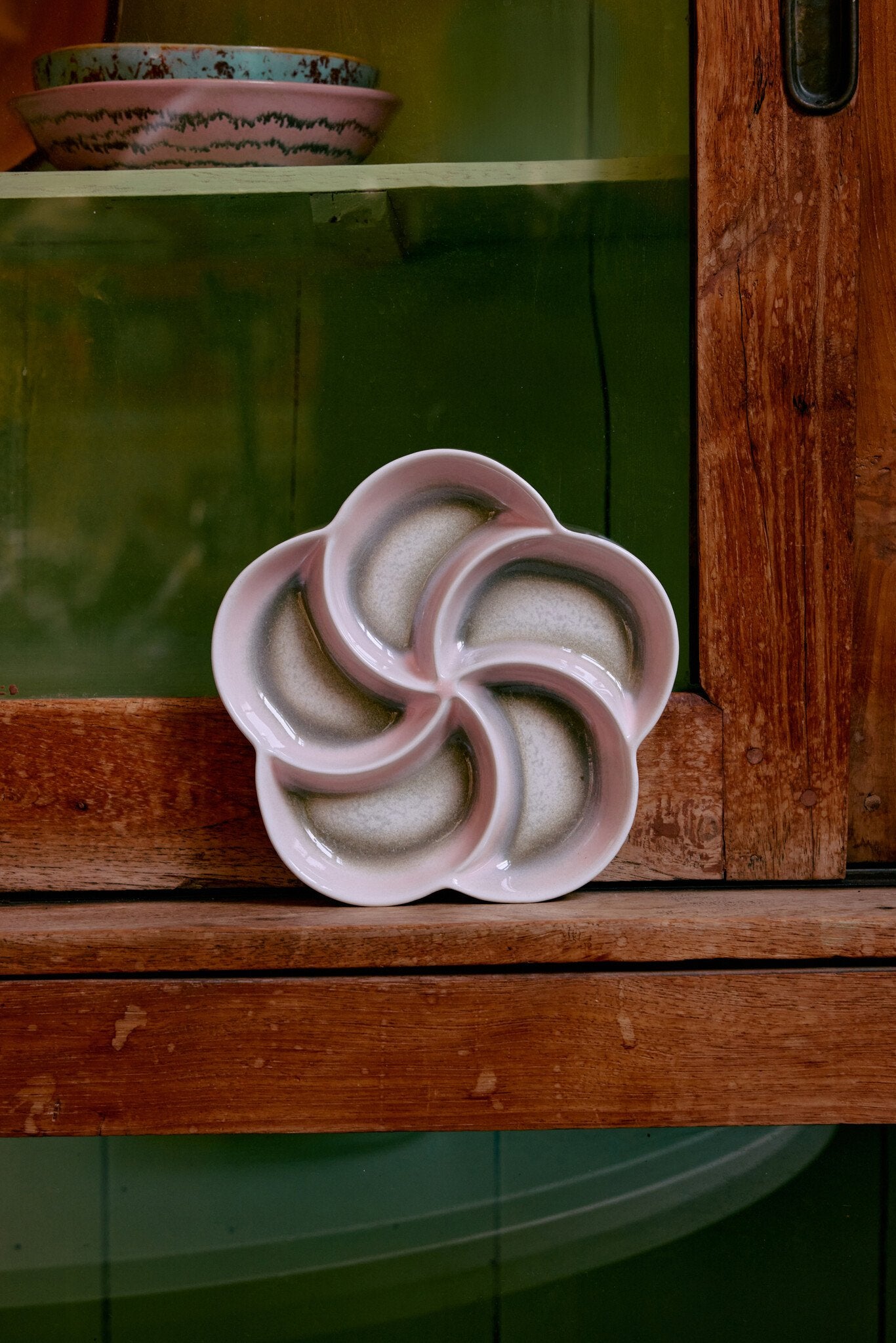 HK Living | 70's servies snackbord Muse