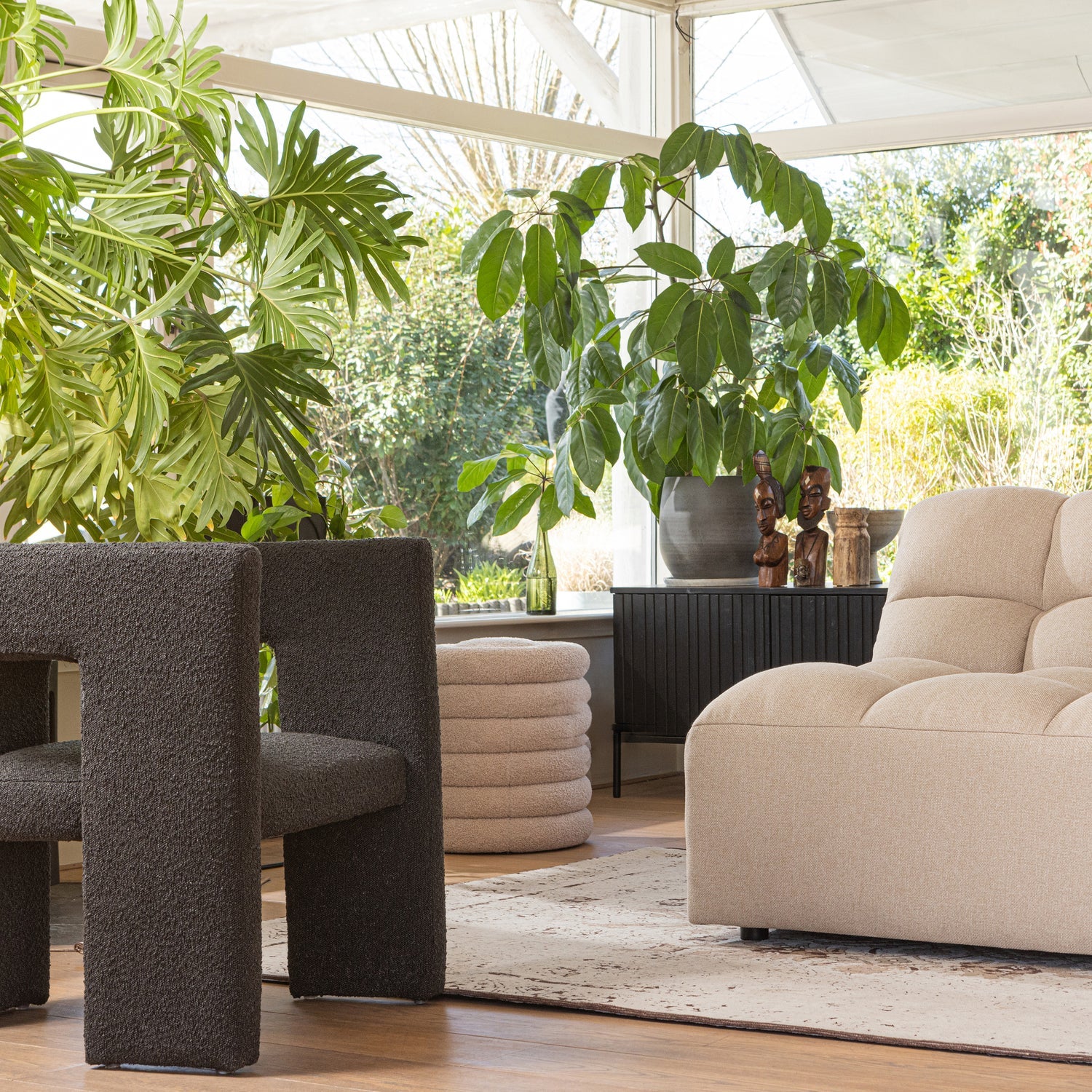 Woood | Fauteuil Tiwa boucle donkergrijs
