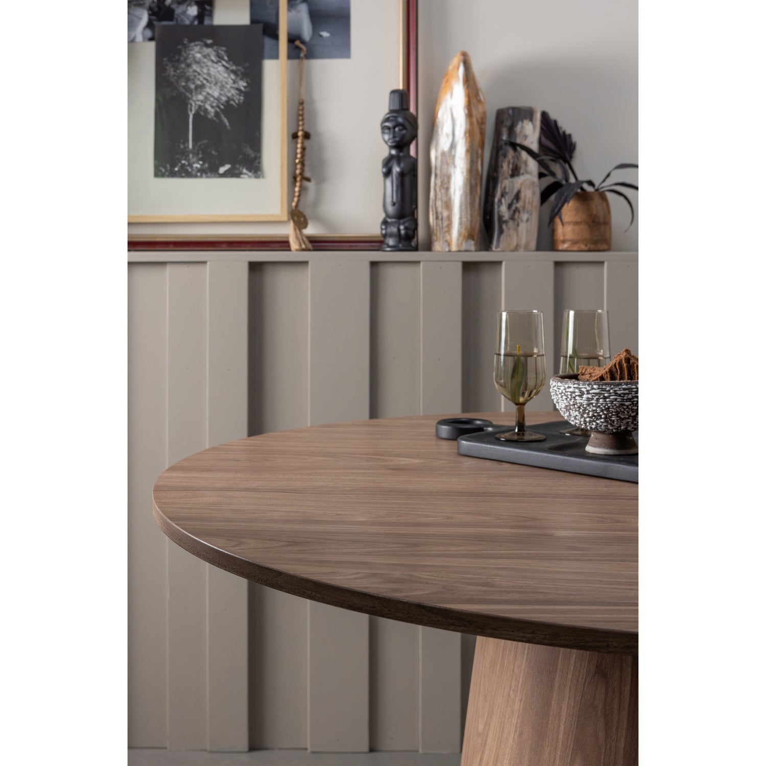 Woood | Ronde eettafel Maan 120cm walnoot