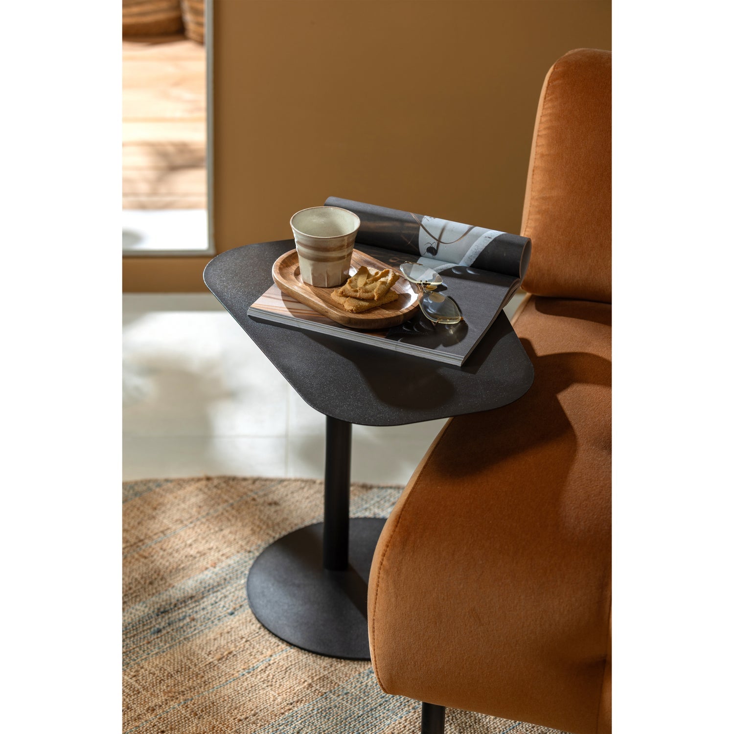 Woood | Bijzettafel Lia zwart