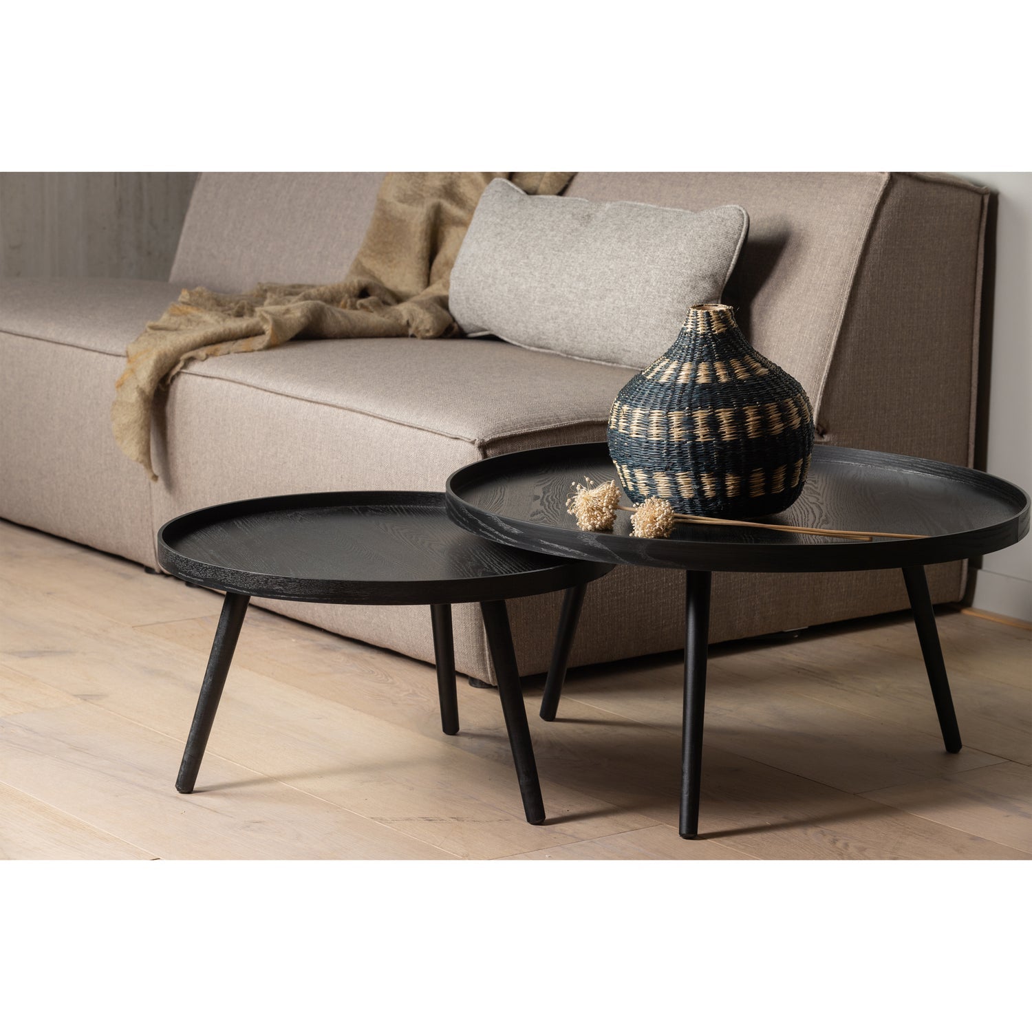 Woood | Bijzettafel Mesa L zwart