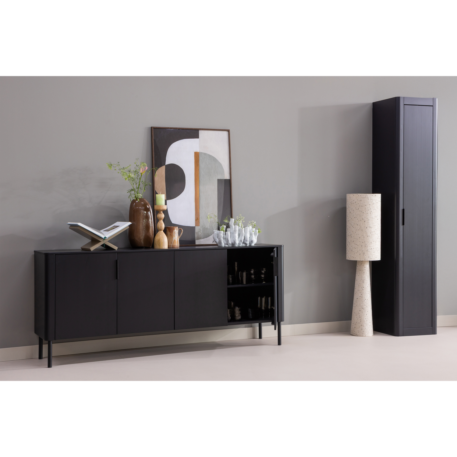 Woood | Hoge kast Gunnar matzwart